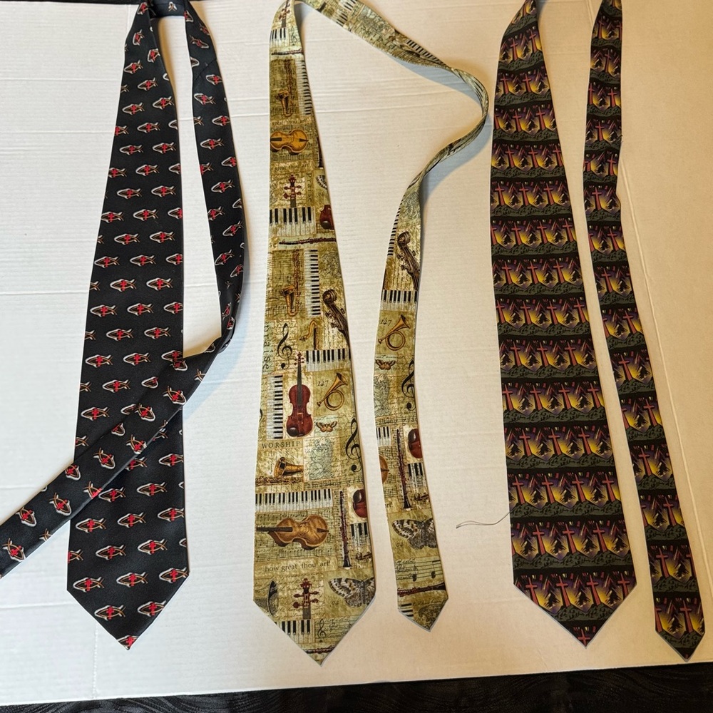 Lot of 3 men's ties with a spiritual/religious theme Pastor Worship leader